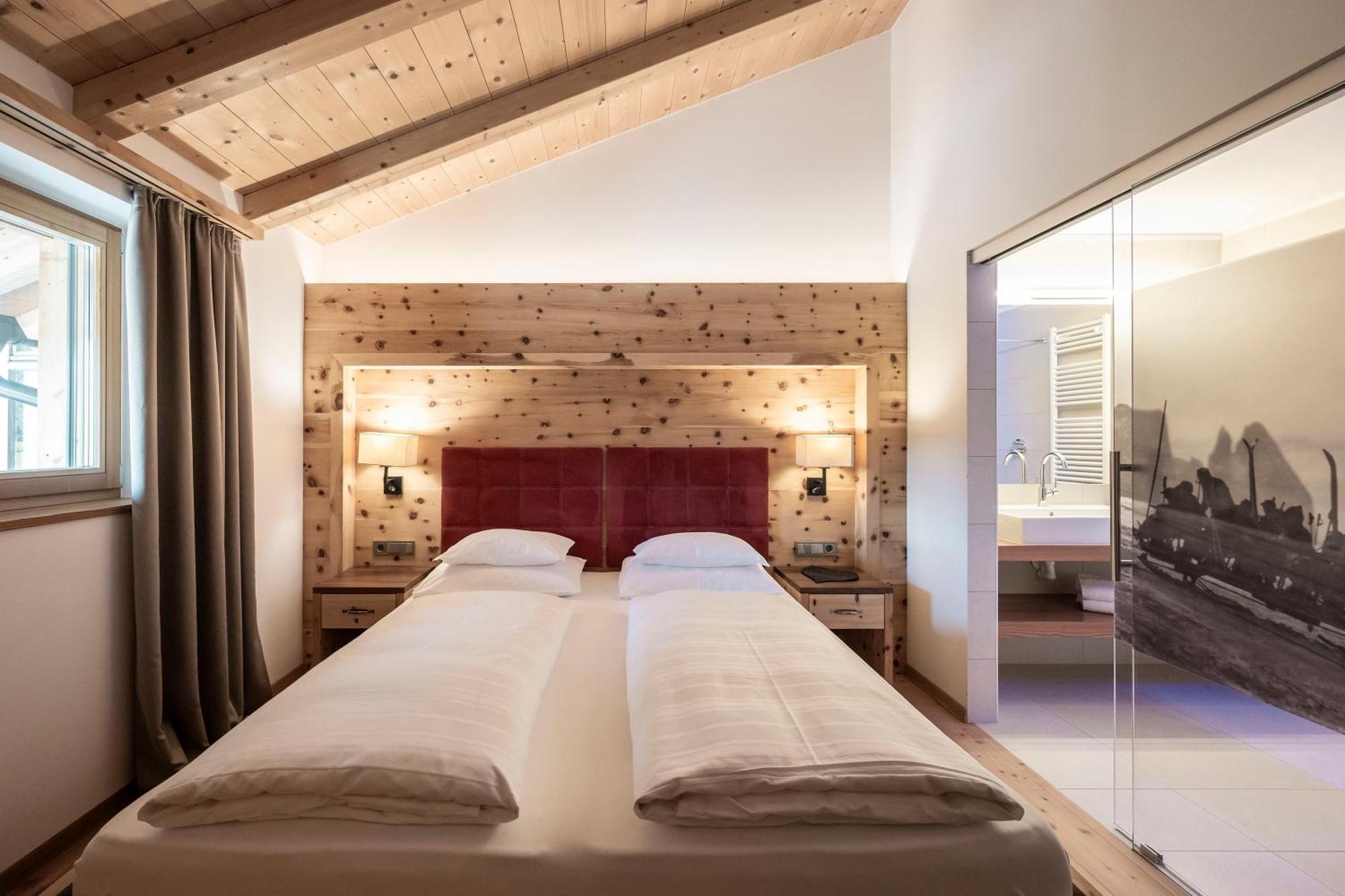 Dolmites Nature Hotel Vigilerhof Siusi Esterno foto