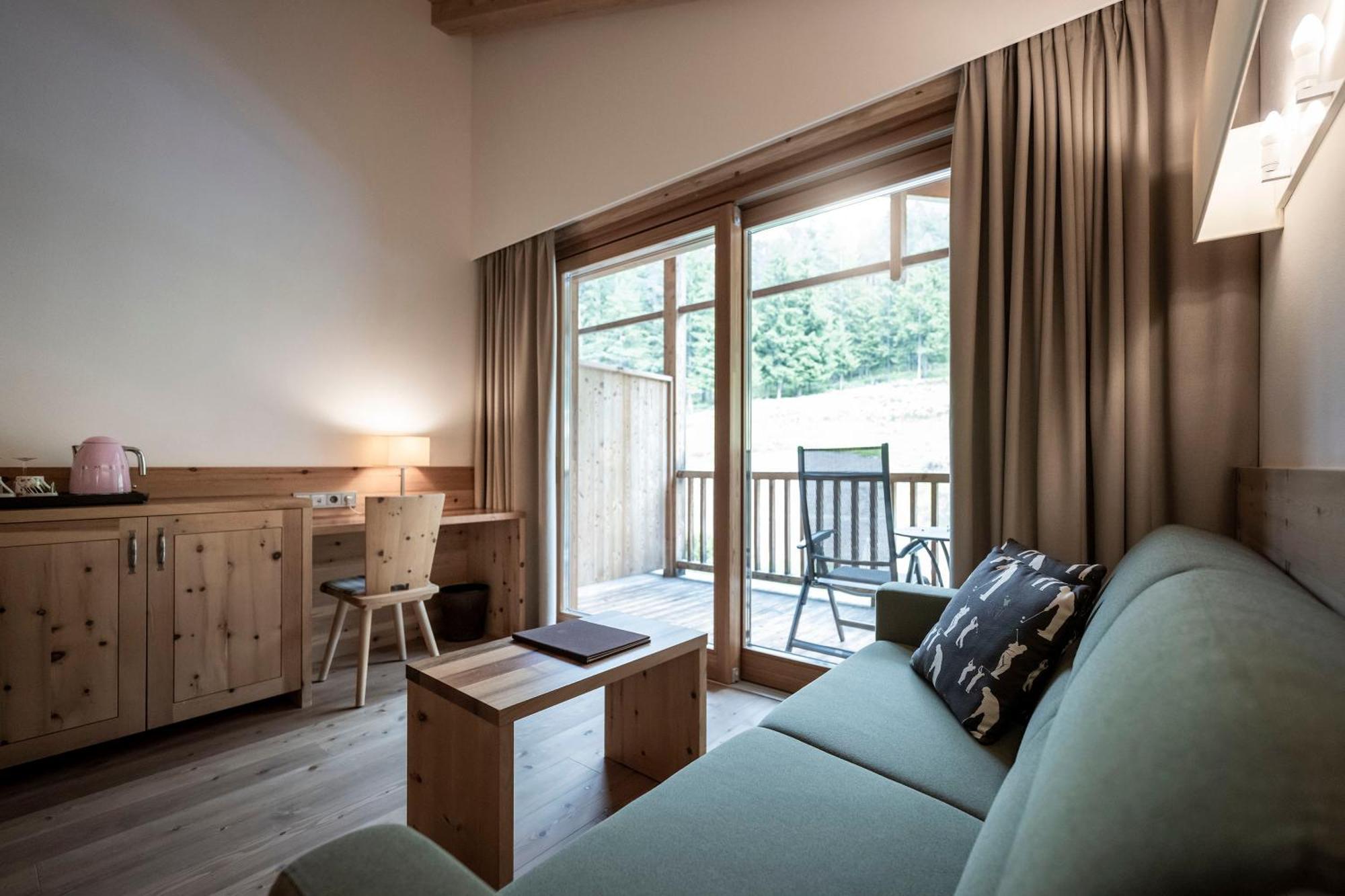 Dolmites Nature Hotel Vigilerhof Siusi Esterno foto