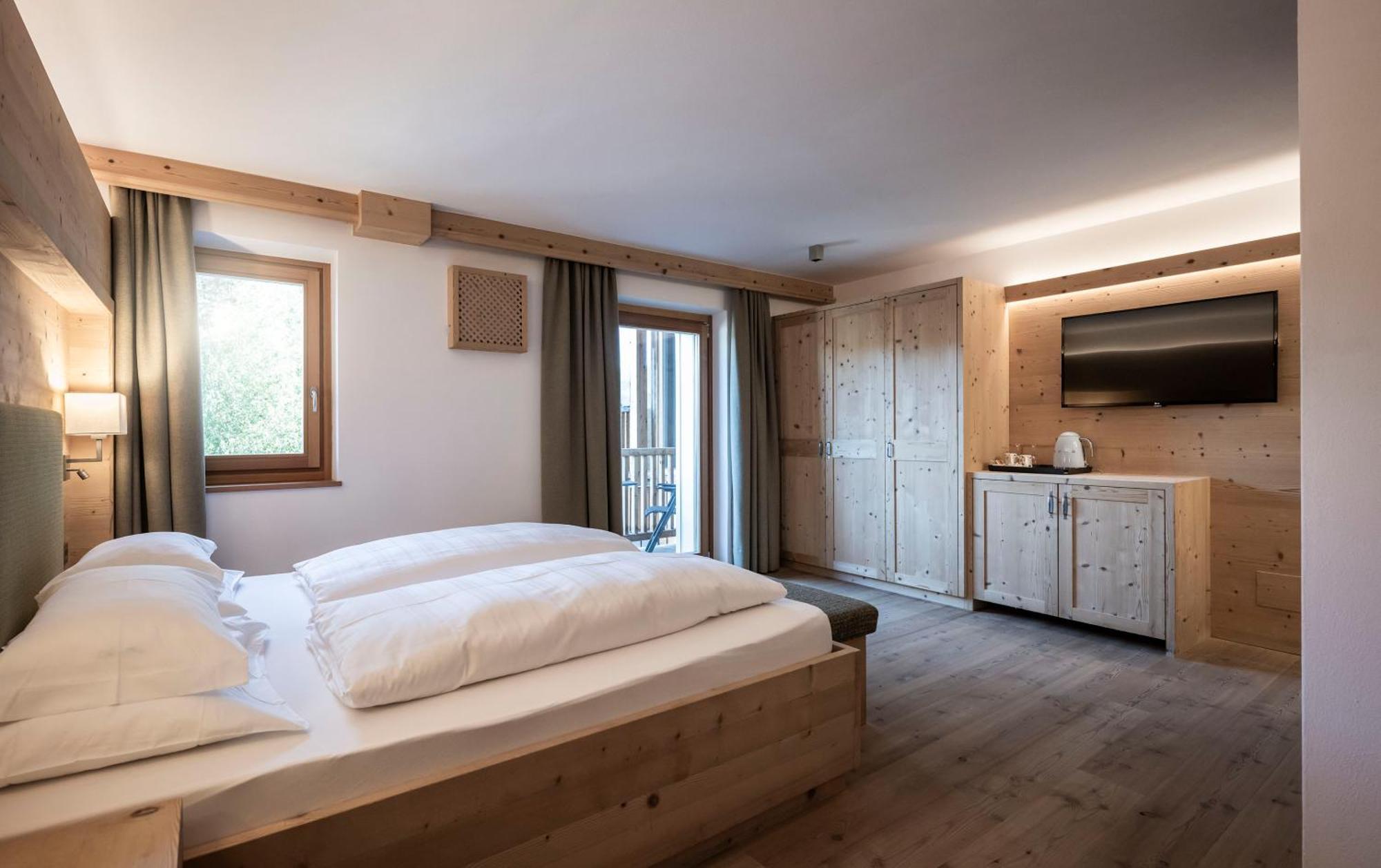 Dolmites Nature Hotel Vigilerhof Siusi Esterno foto