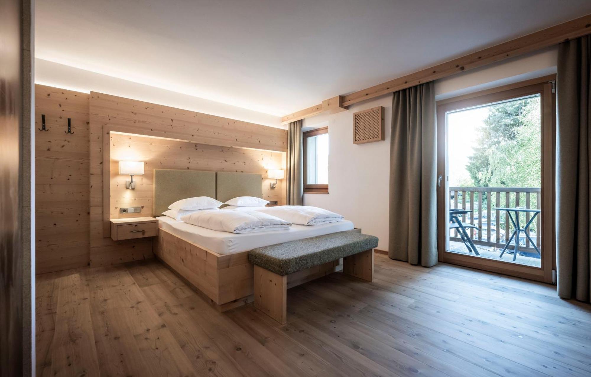Dolmites Nature Hotel Vigilerhof Siusi Esterno foto
