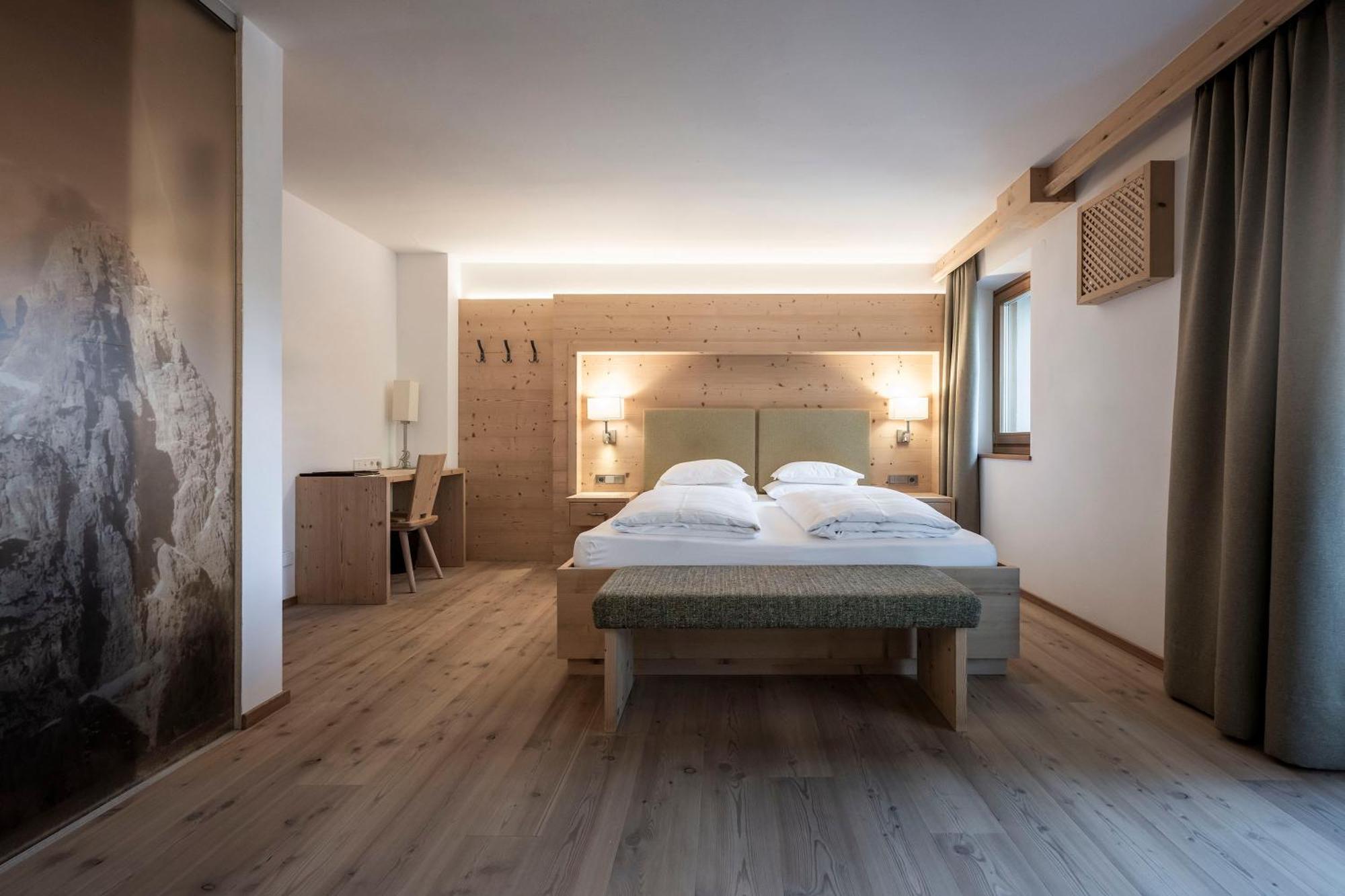 Dolmites Nature Hotel Vigilerhof Siusi Esterno foto