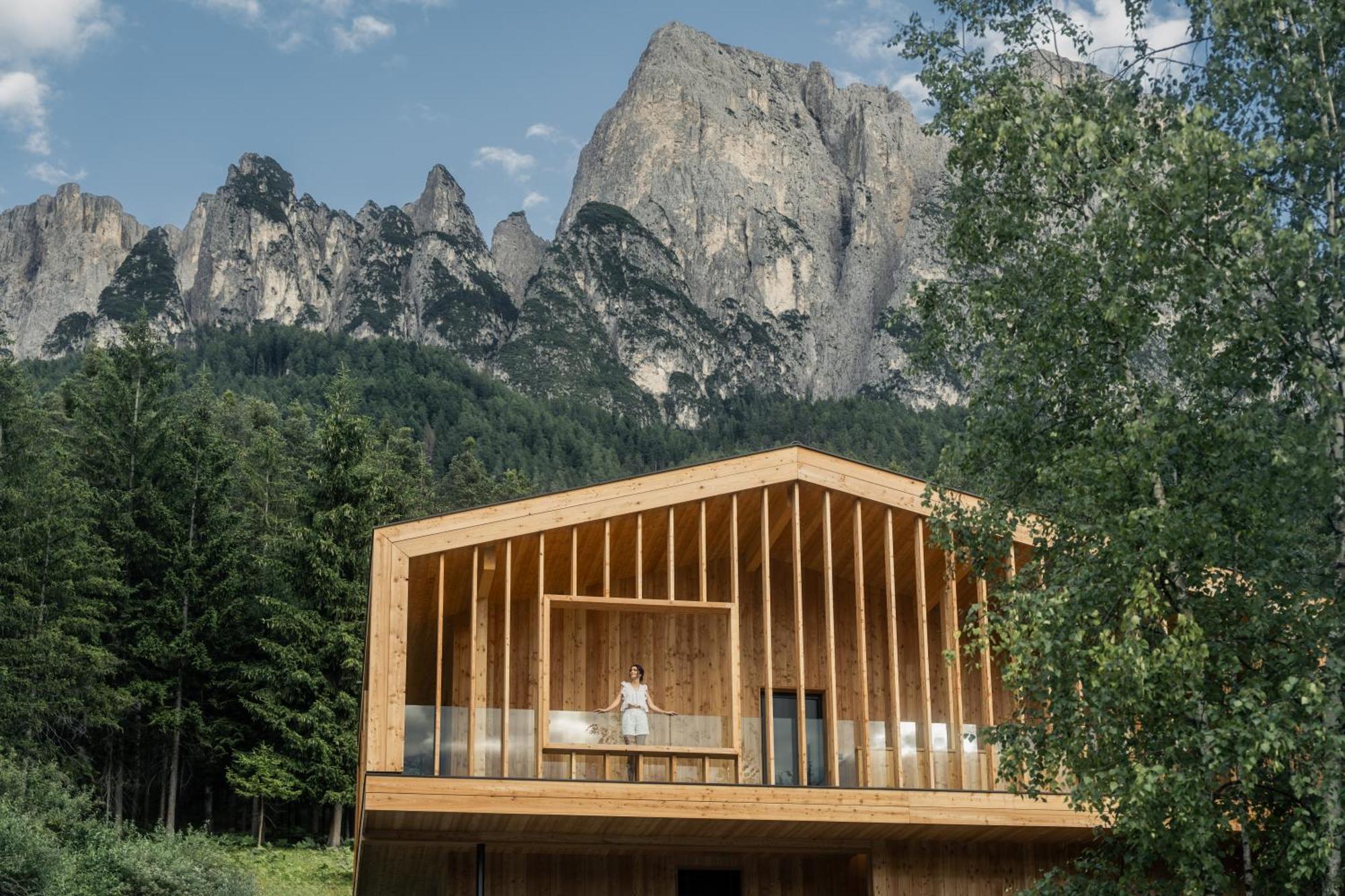 Dolmites Nature Hotel Vigilerhof Siusi Esterno foto