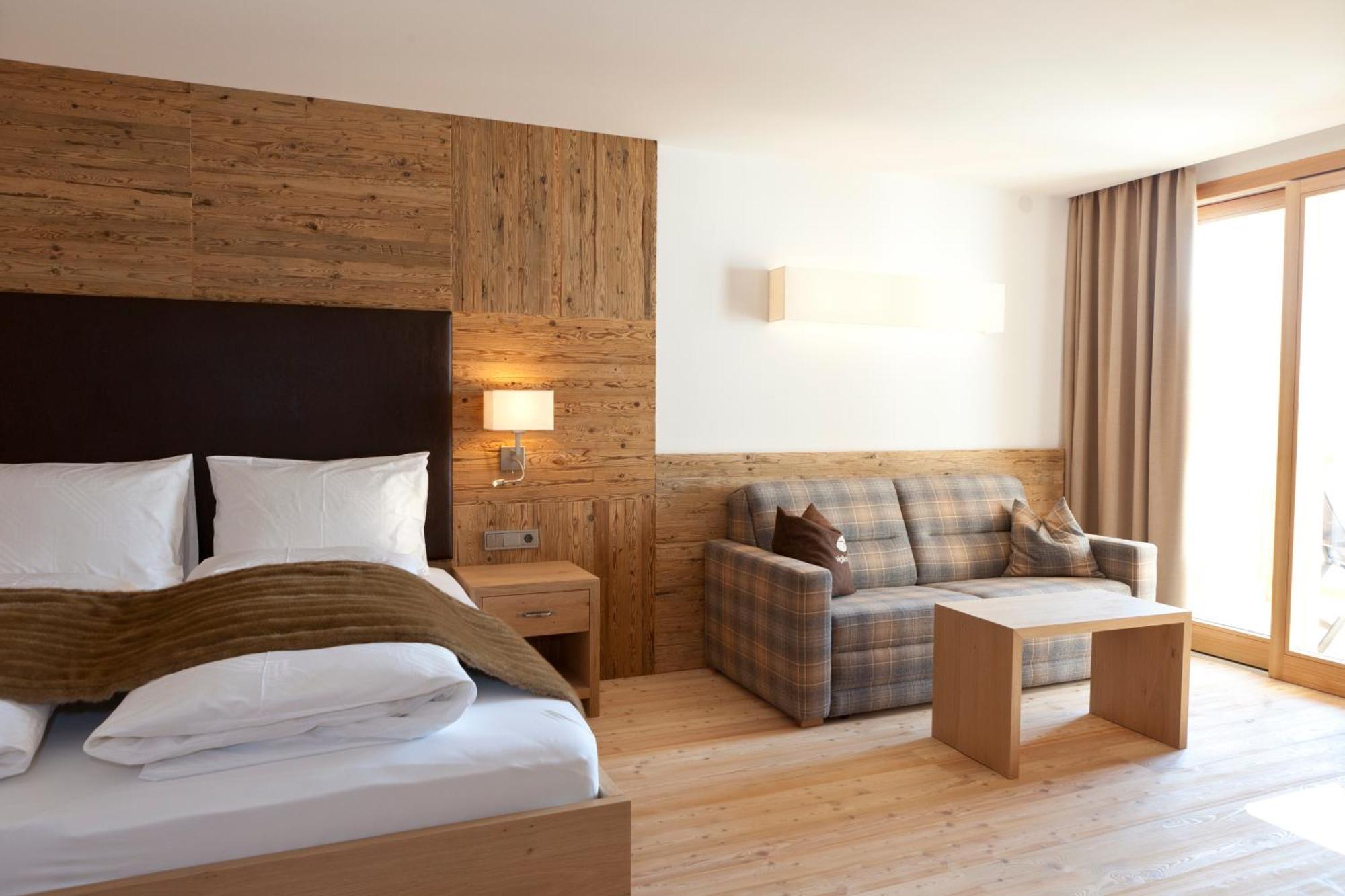 Dolmites Nature Hotel Vigilerhof Siusi Esterno foto